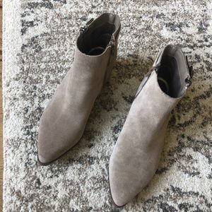 Suede boots